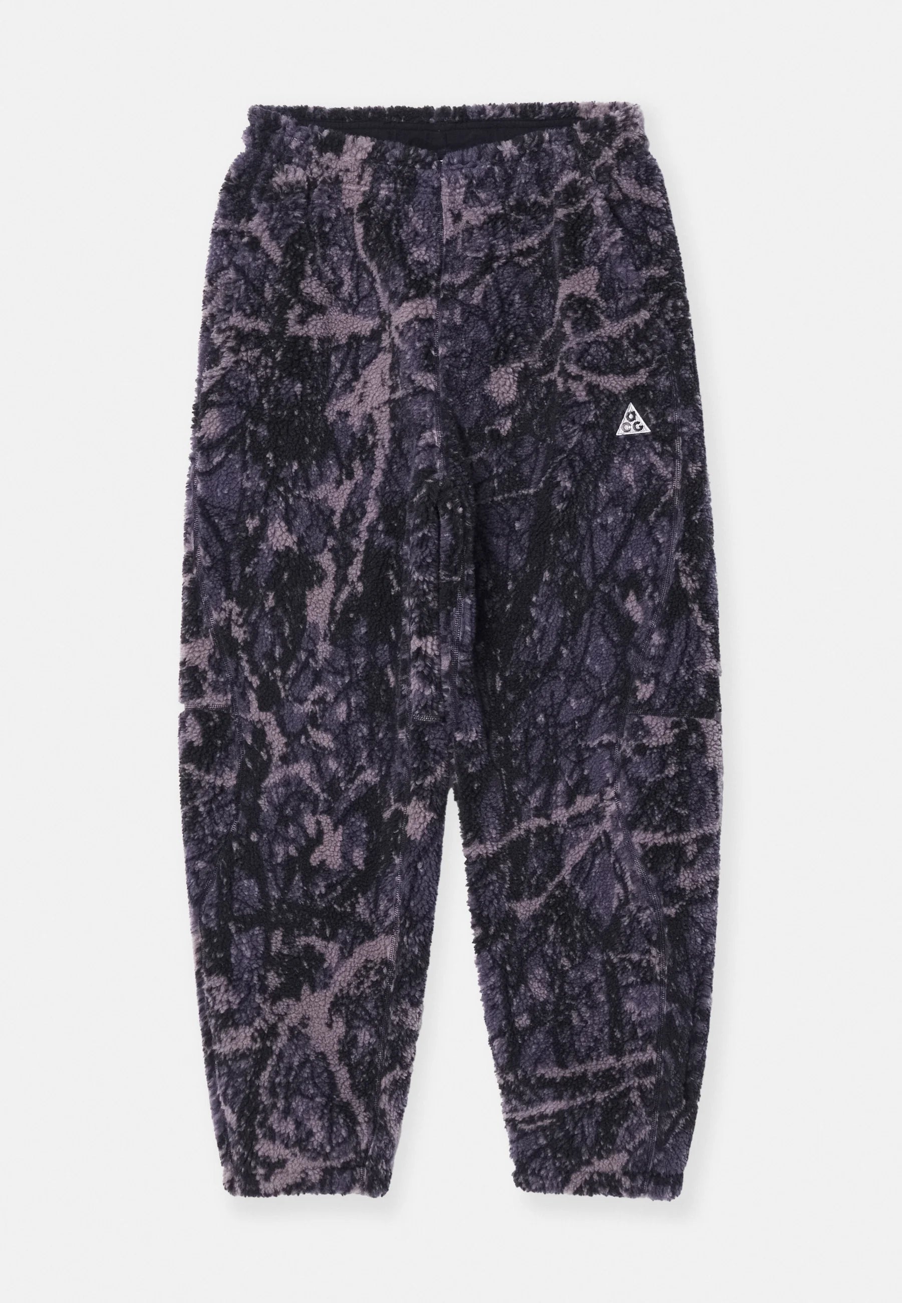 ねる Canwell Glacier