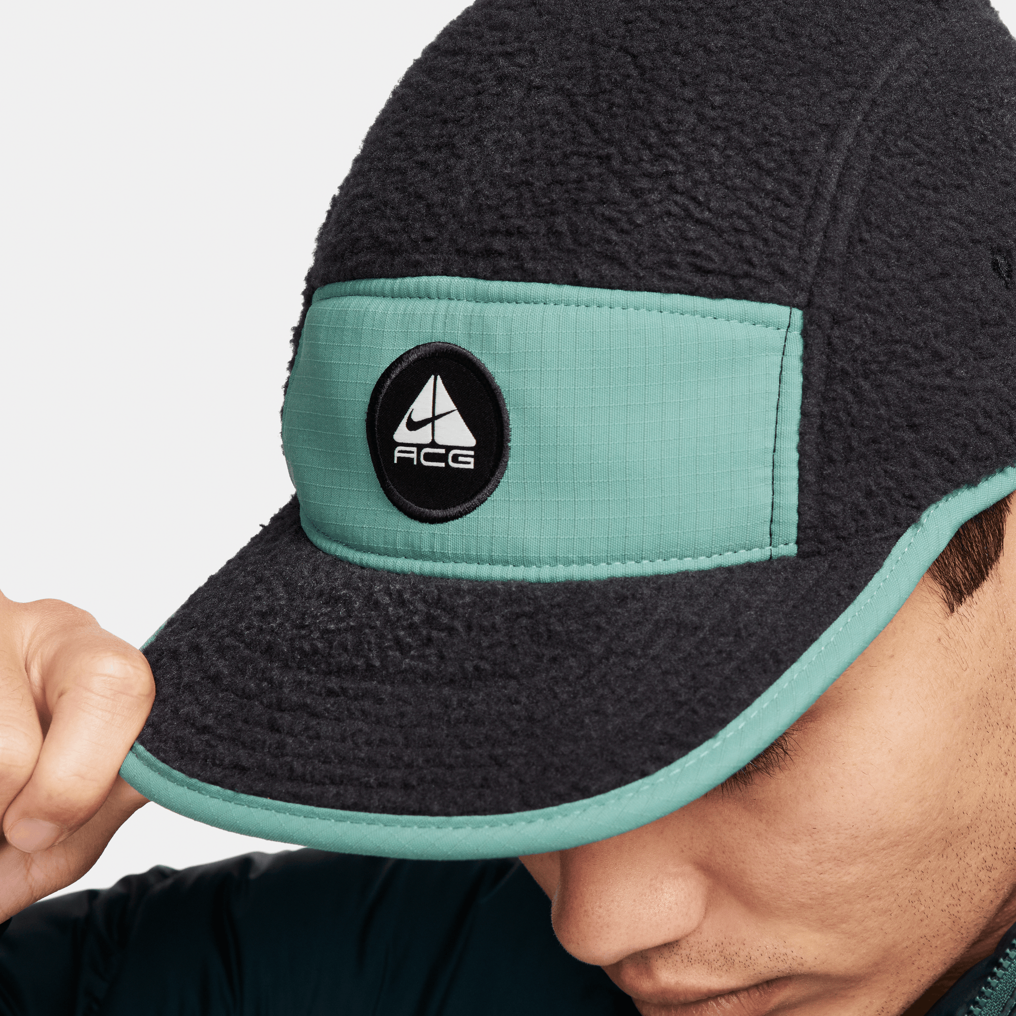Acg tailwind visor cap hotsell